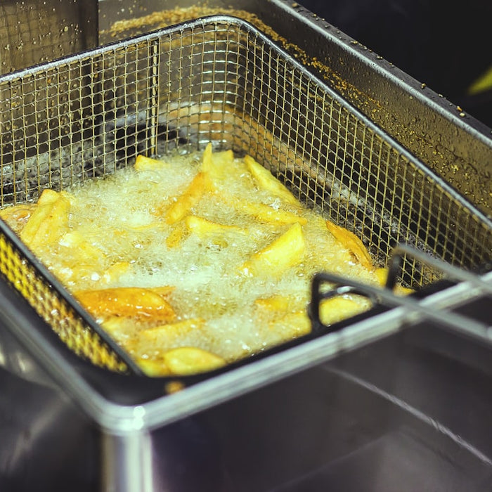 Why High Efficiency Fryers Are the Secret Sauce for Food Truck Success