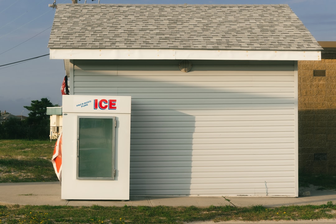 The Ultimate Guide to Launching Your Ice Machine Business
