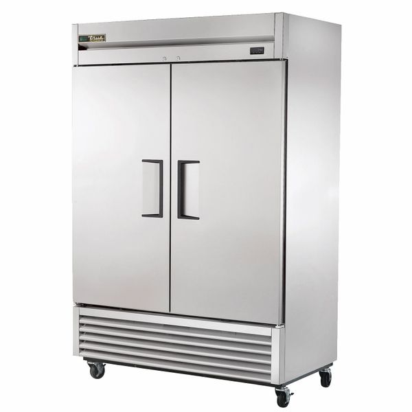 Congelador vertical con especificación, modelo STG1F-1G-HC, marca «True»,  con 1 puerta de cristal. – Diagnhos